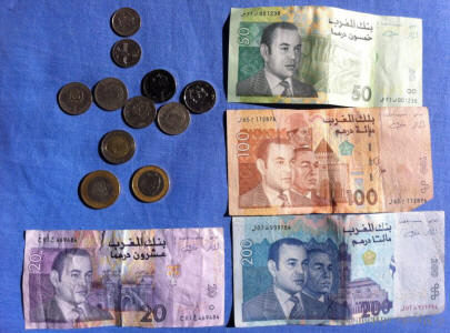penize-0526-dirham-lic.jpg